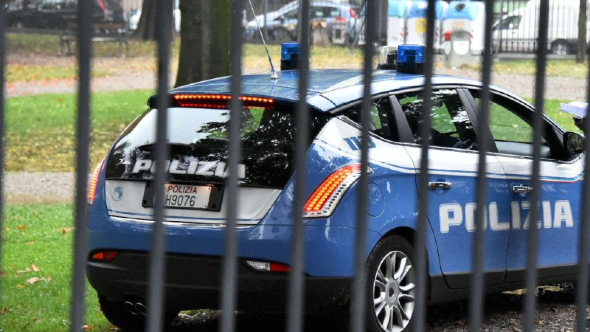 Spaccio ai giardini, straniero patteggia sei mesi e viene espulso
