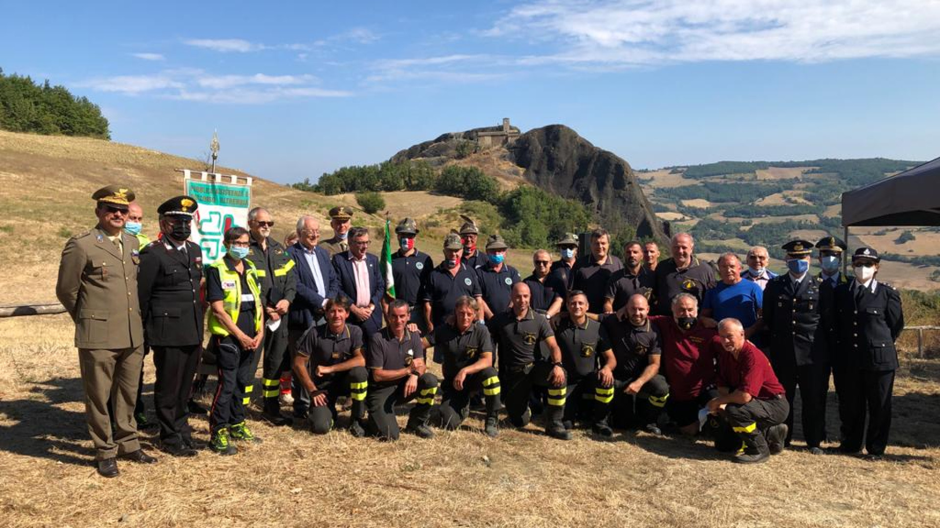 Alla Pietra Perduca i vigili del fuoco commemorano i colleghi scomparsi