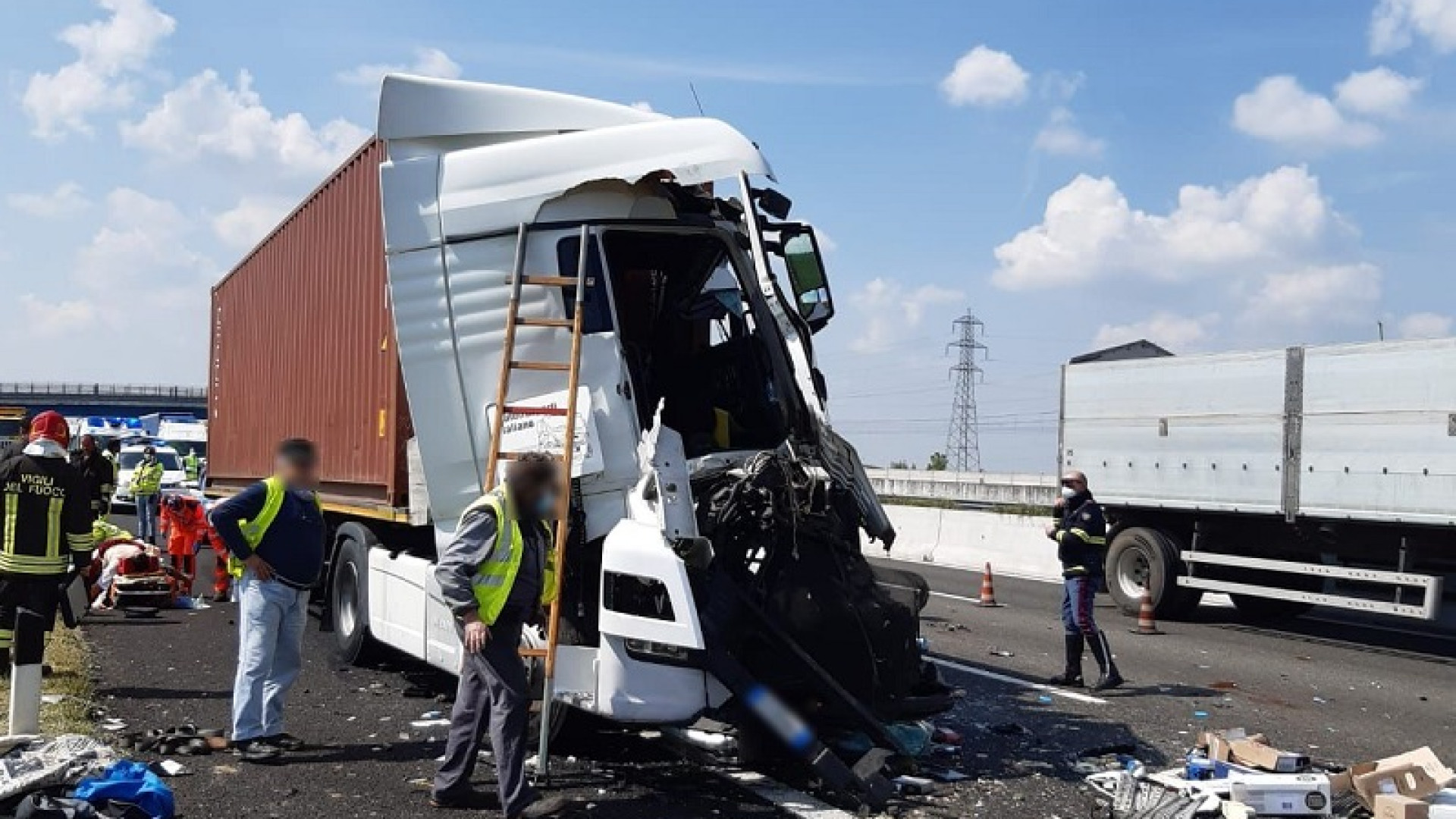Incidente mortale in A1 tra Fiorenzuola e Fidenza: tratto riaperto, traffico in tilt