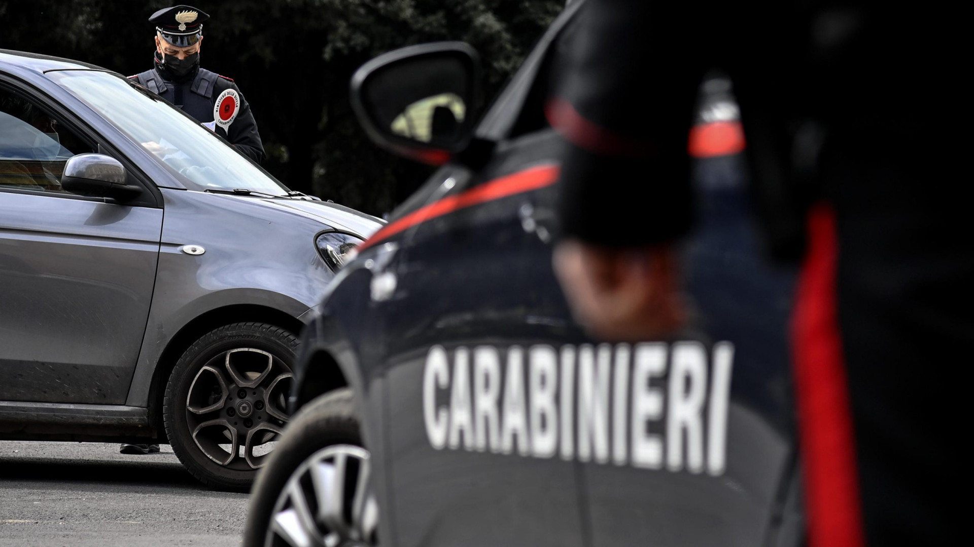 Dodici arresti: sgominata la banda dei furti d'auto attiva anche a Piacenza