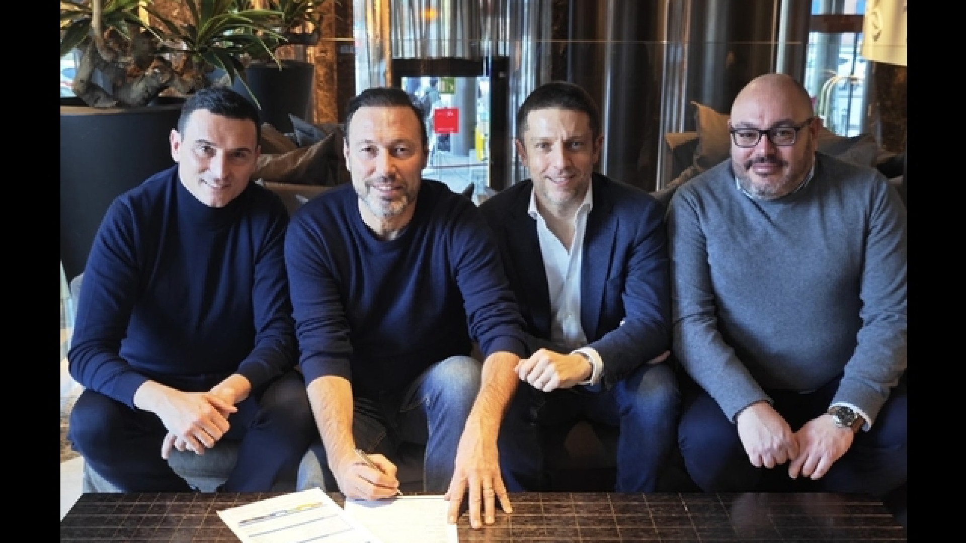 Dario Marcolin lancia il Bestseller “Padel Nel Pallone”