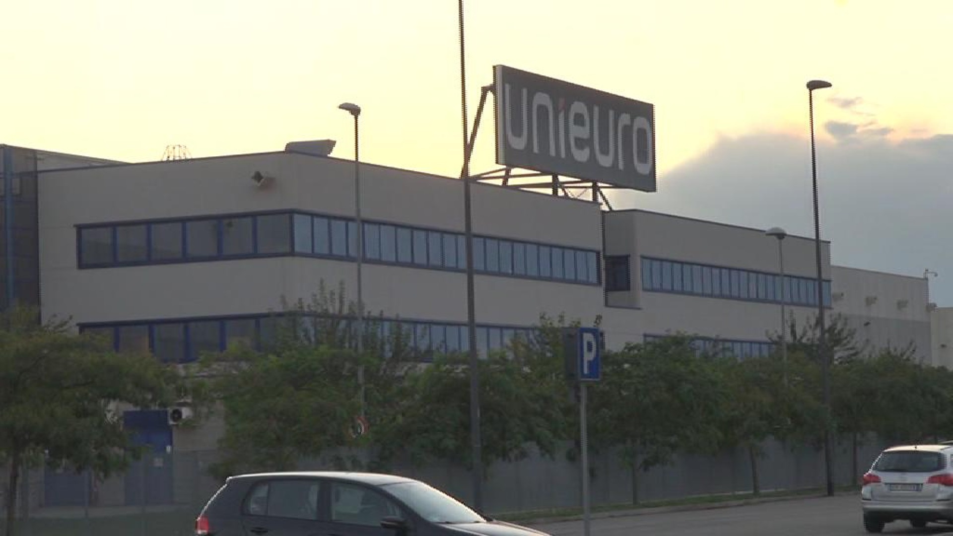 Unieuro, tremano i cento lavoratori piacentini di uffici e magazzino
