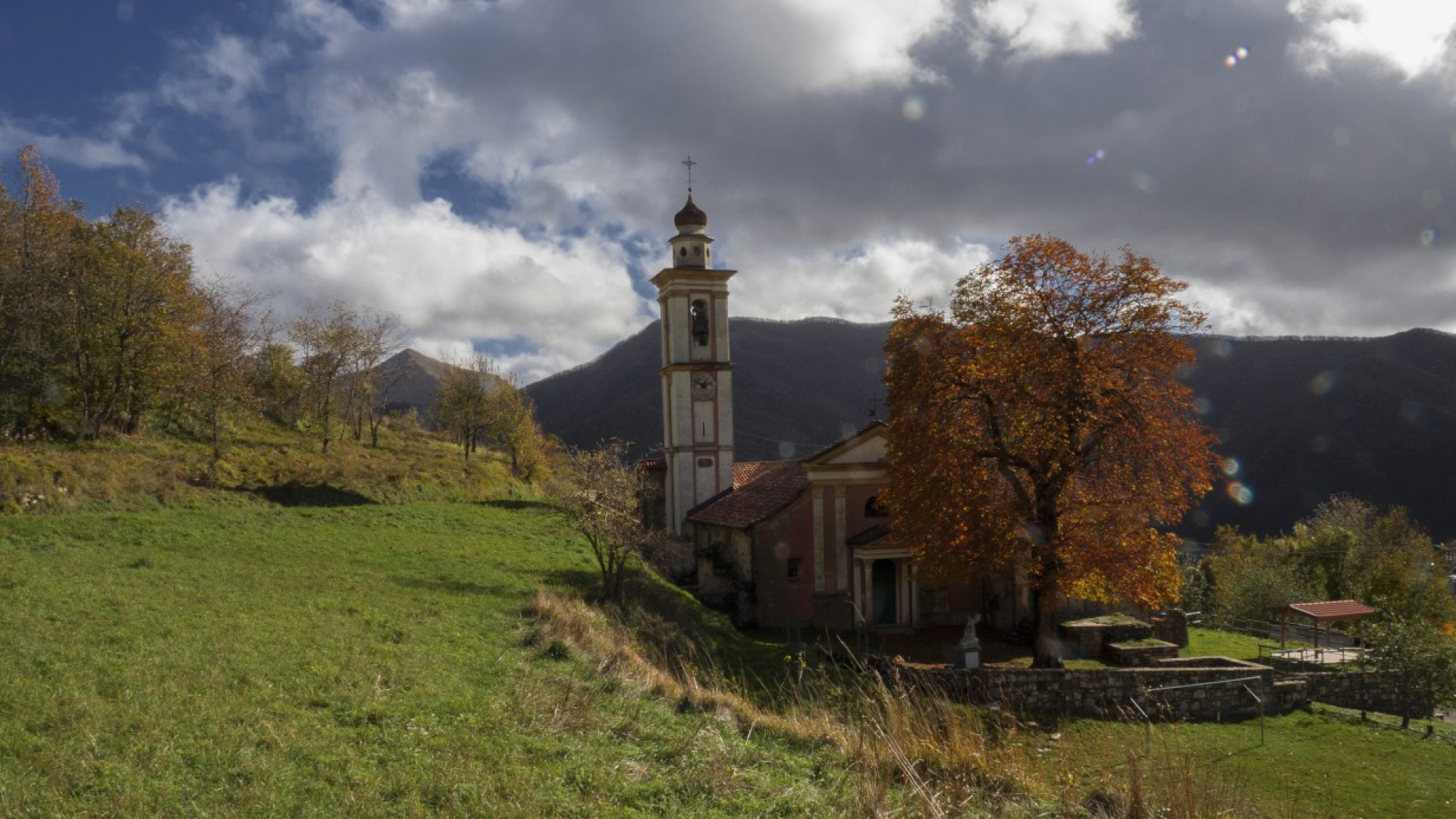Alla scoperta della selvaggia Val Boreca, tra i vicoli del piccolo borgo di Bogli