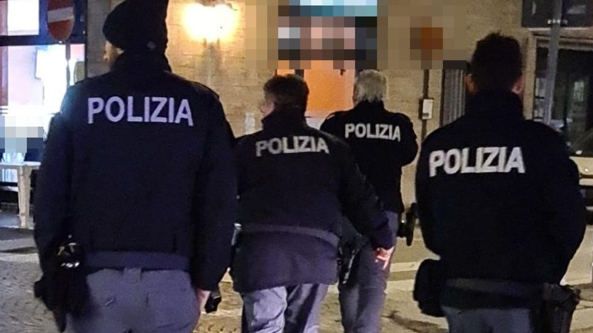 "Per motivi di lavoro" a Piacenza, ma spacciavano cocaina. Due arresti