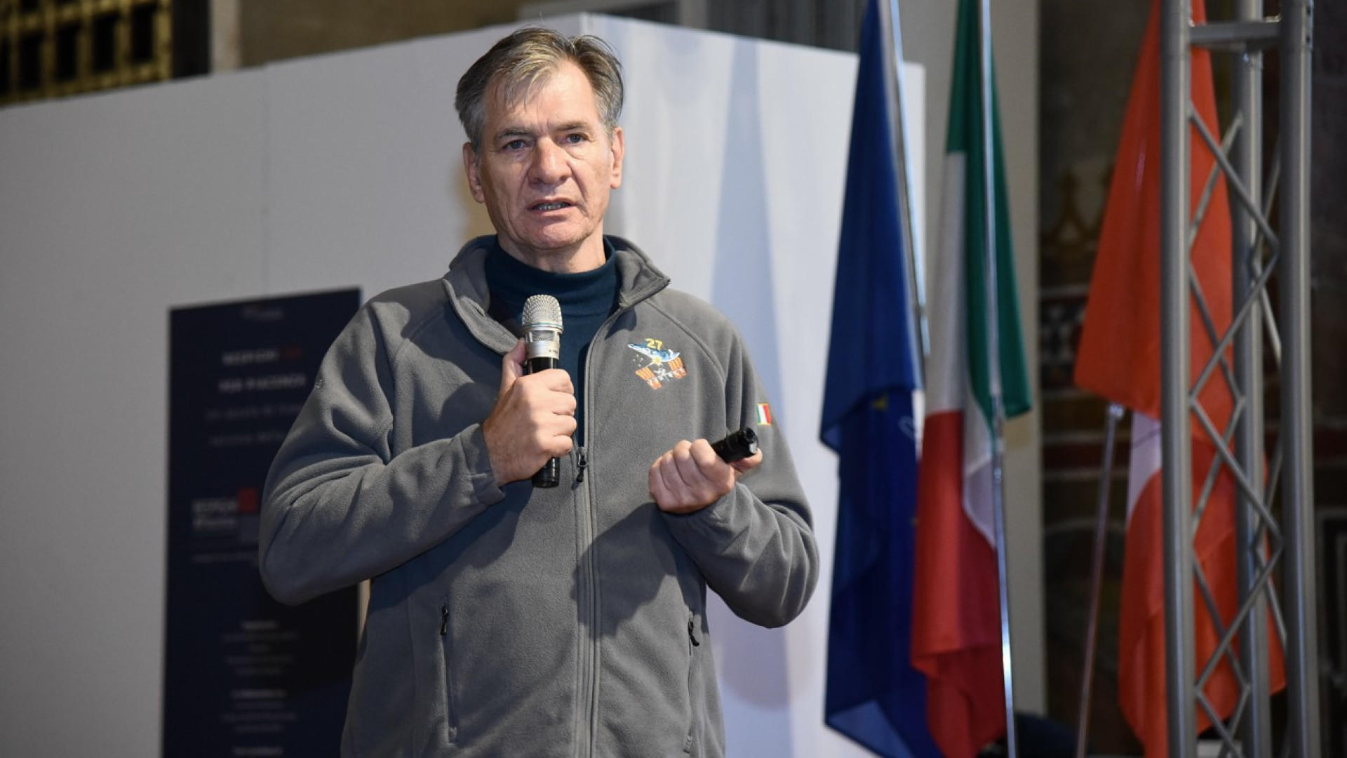 "Lassù c'è spazio per tutti": l'astronauta Paolo Nespoli parla ai ragazzi del Respighi