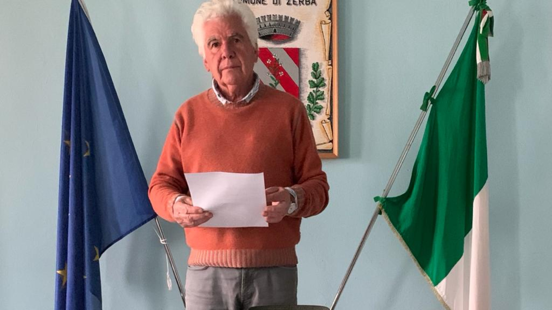 Zerba chiede aiuto a Beppe Sala per riavere le sue armille. "Vieni a trovarci"
