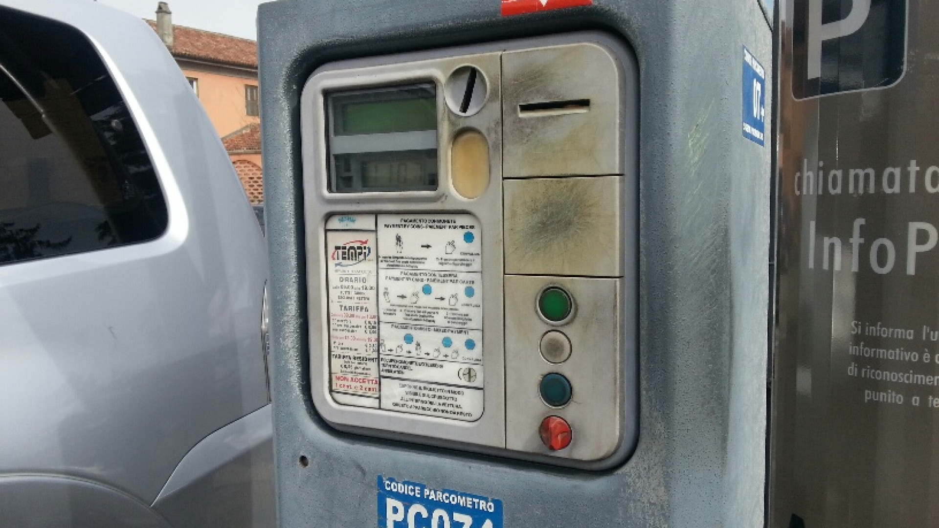 Parcheggi più cari, i commercianti: ”Diminuirà la clientela”