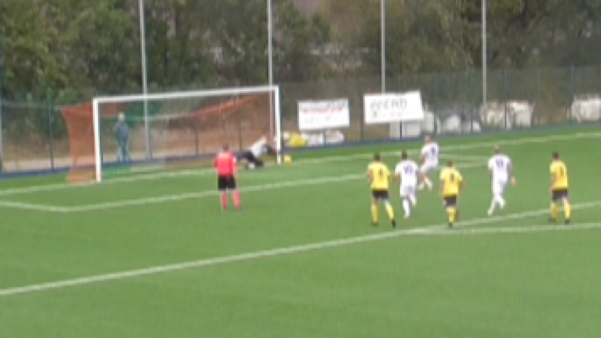Quattro rigori parati in una partita: guarda l'impresa di Gaudenzi VIDEO