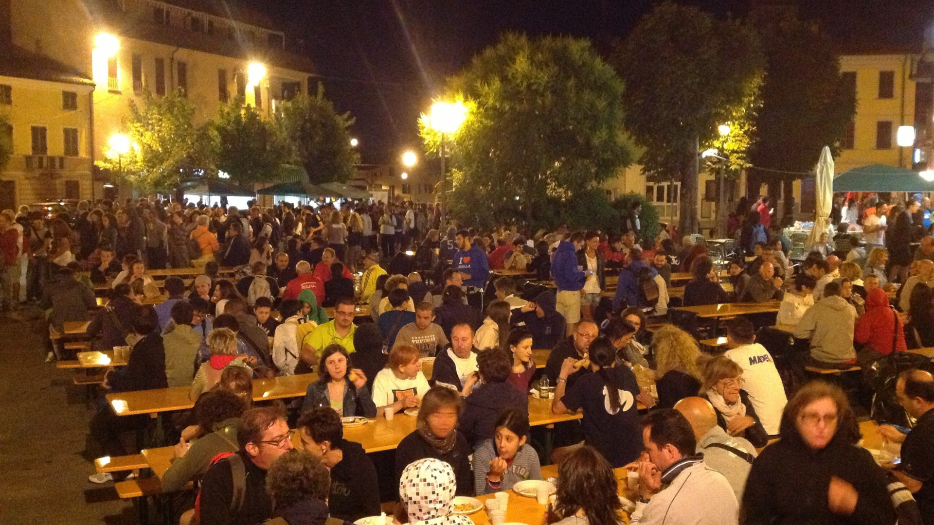 Vernasca, oltre 2.000 marciatori stregati dalla "Notte dei briganti"