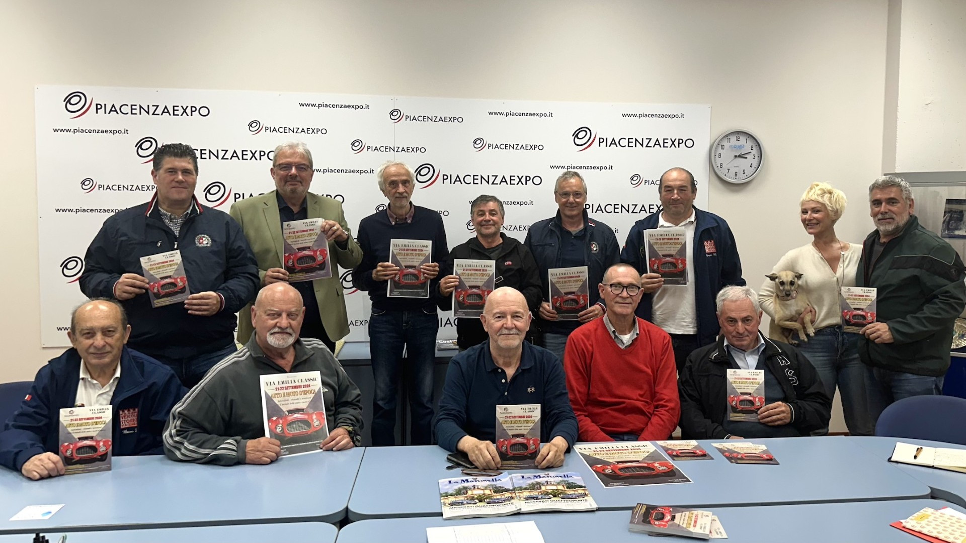 Scalda i motori "Via Emilia Classic", mostra-mercato dedicata a moto e auto