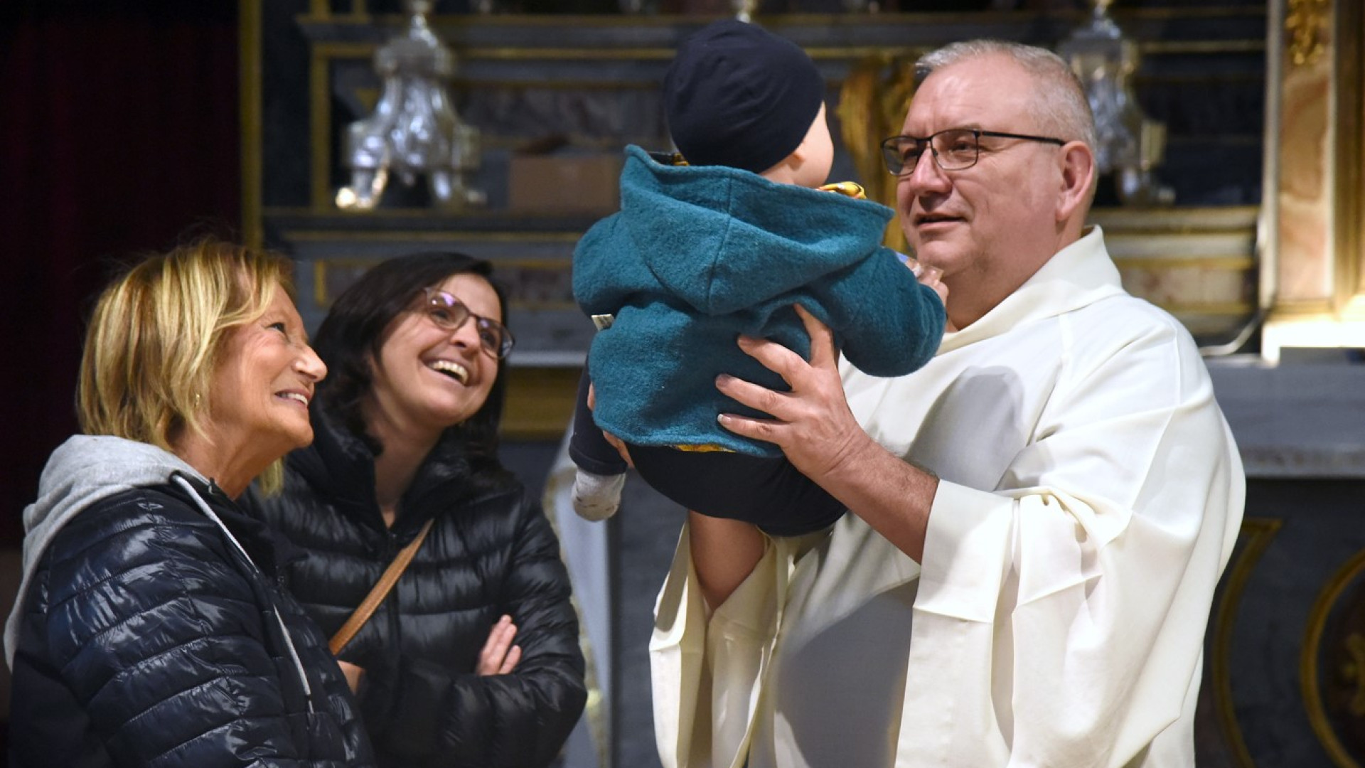 In Santa Maria di Campagna si rinnova la tradizione del Ballo dei bambini