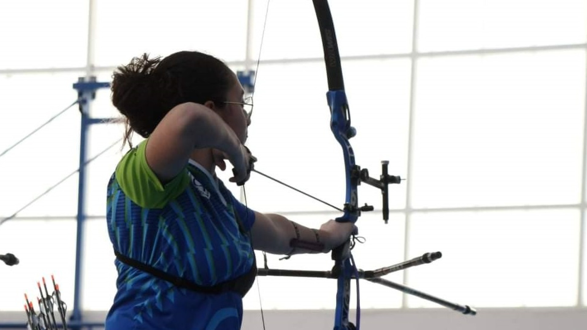 Sara, 19 anni e un bronzo agli italiani di tiro con l'arco: "Innamorata di questo sport"
