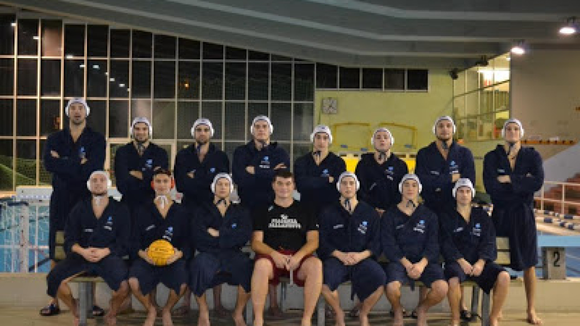 Pallanuoto, grande festa alla Raffalda.L'Everest conquista la Serie B