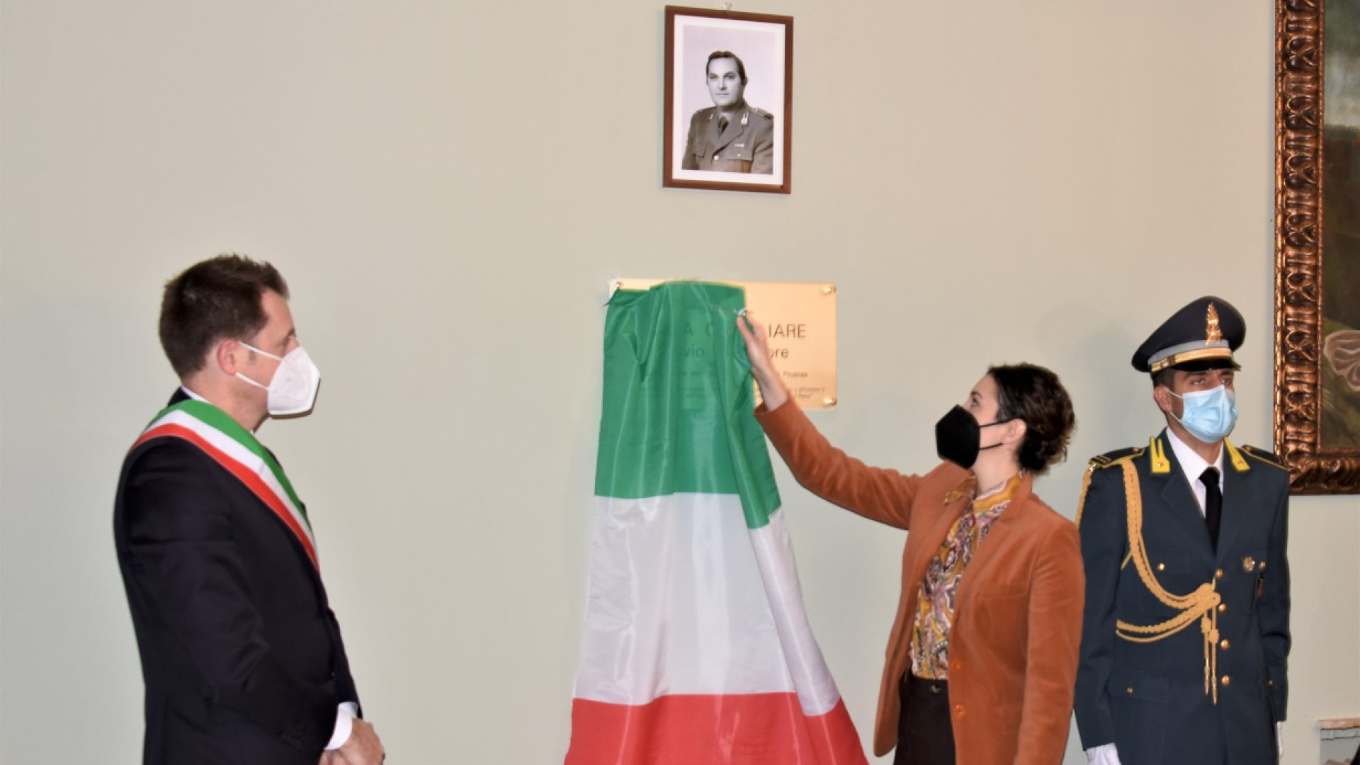 "Esempio di integrità": Alseno dedica a Silvio Novembre la sala consiliare