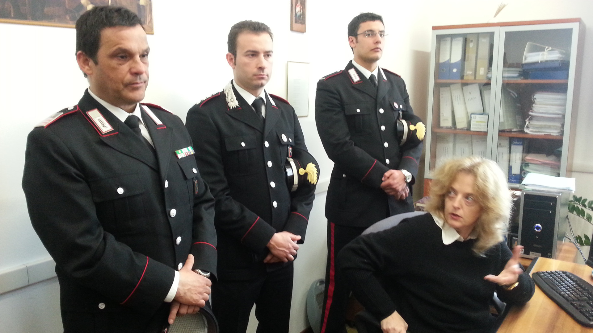 Finti tecnici Telecom aggrediscono e rapinano anziana di 76 anni