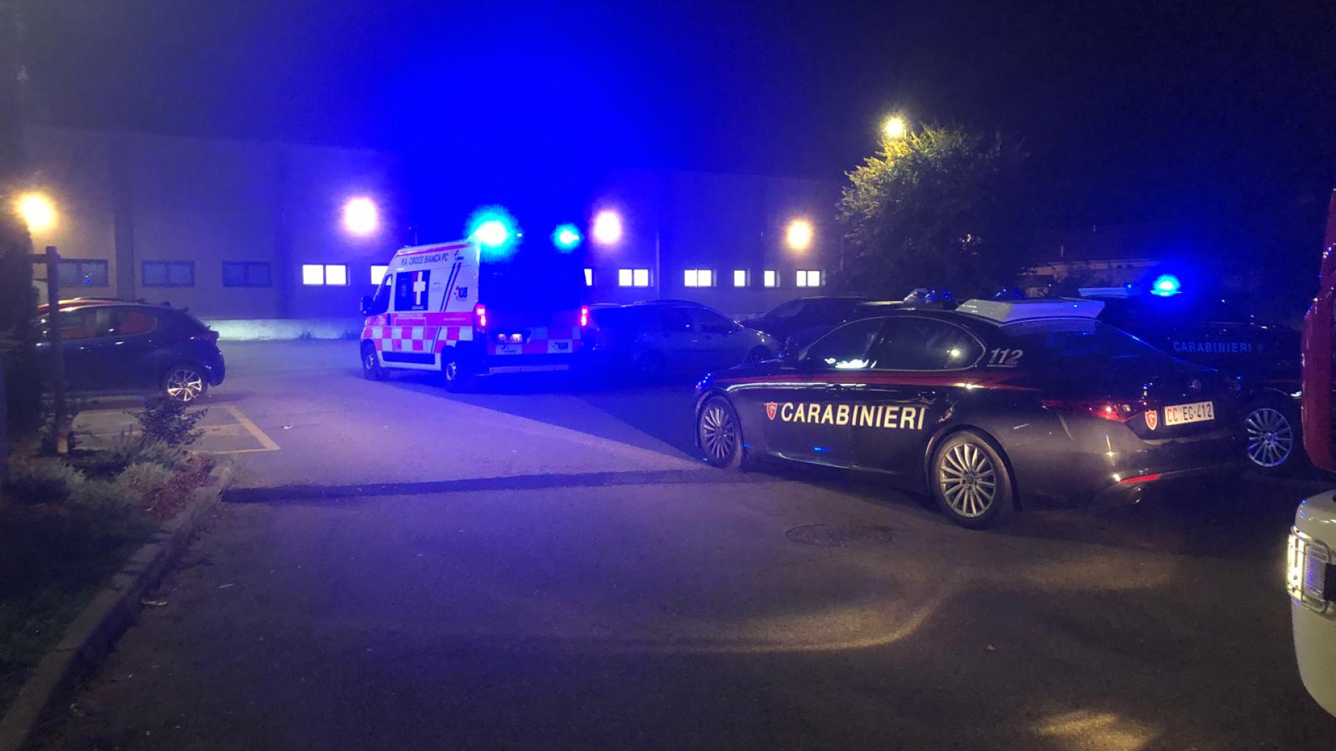 Ladro di giubbotti, custodia in carcere per l'uomo caduto dopo l'inseguimento