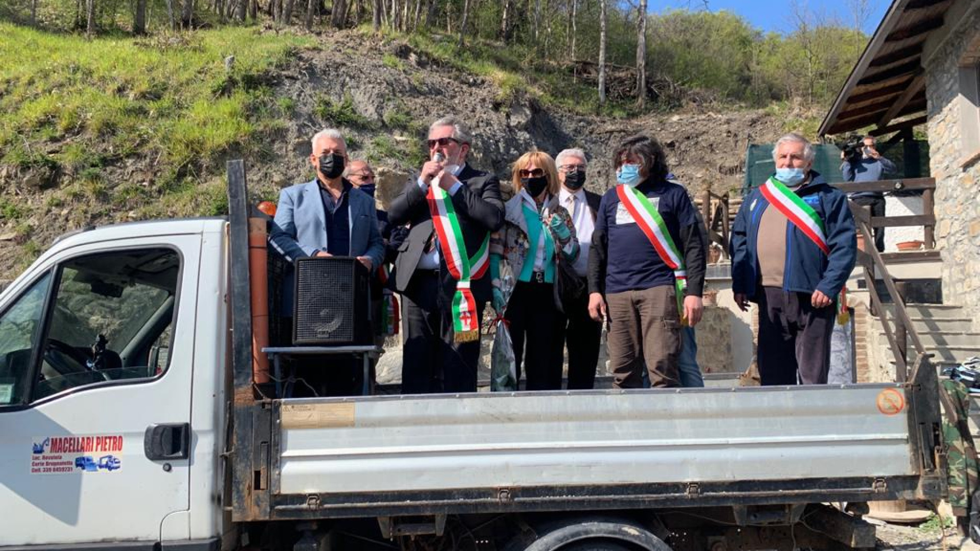 "Rivedere il progetto di ponte Lenzino": l'intera Val Trebbia si unisce alla protesta