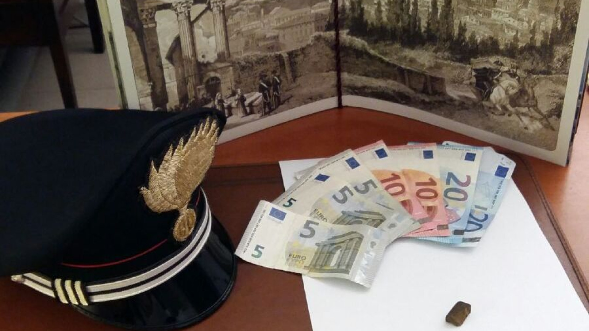 Giardini Margherita, richiedente asilo sorpreso mentre spaccia. Arrestato