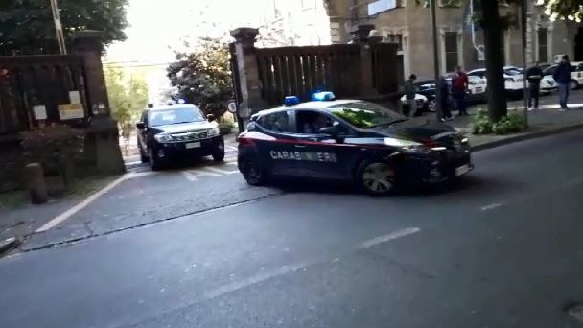 Maxi operazione dei carabinieri nella notte, controlli e perquisizioni: 13 arresti. VIDEO