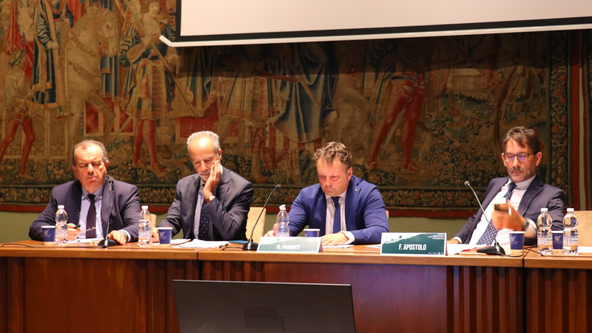 Dal polo del ferro alla strada mediana: focus sulle infrastrutture