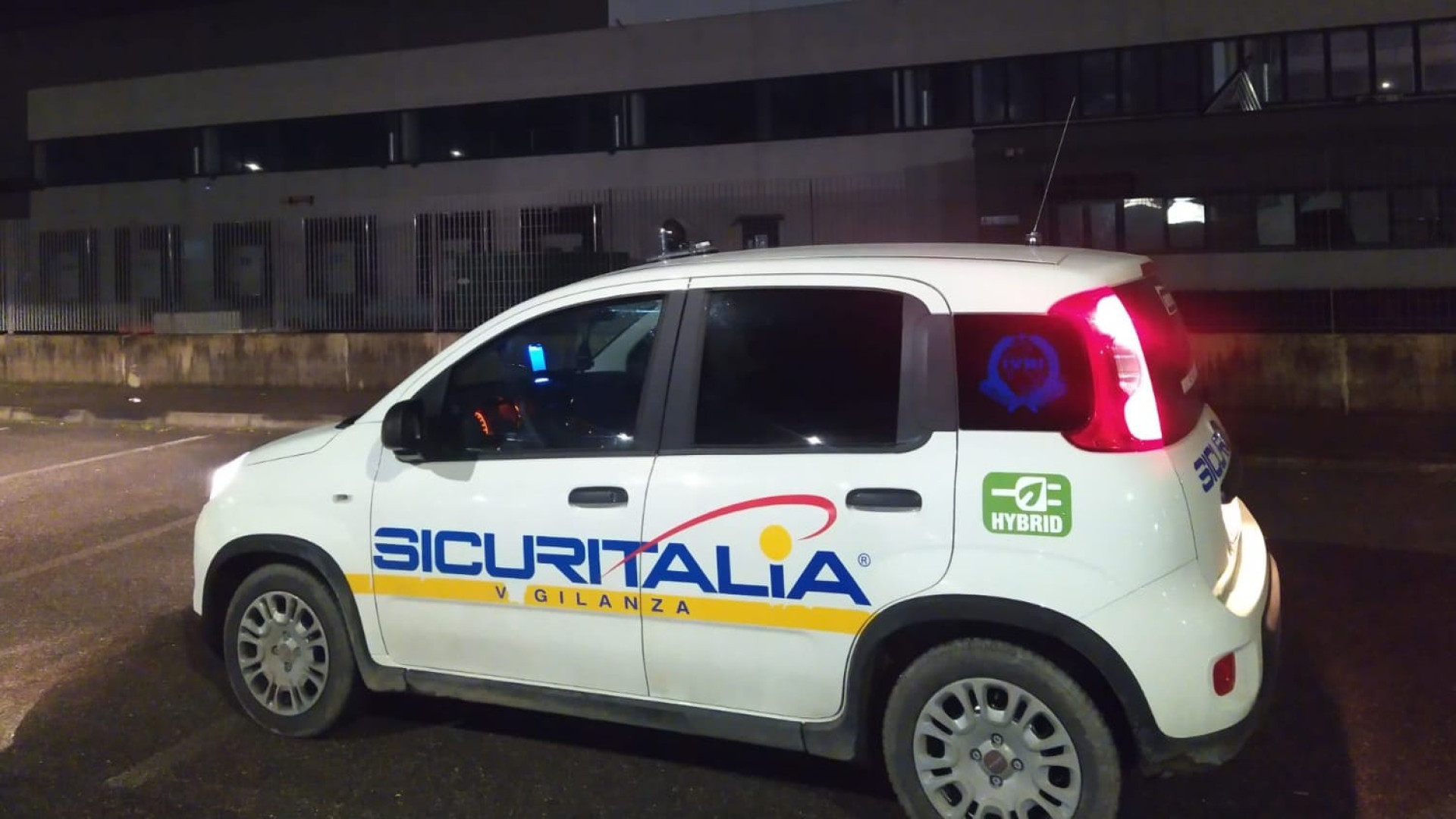 Furto sventato in un'azienda di Cortemaggiore, malviventi fuggono nei campi