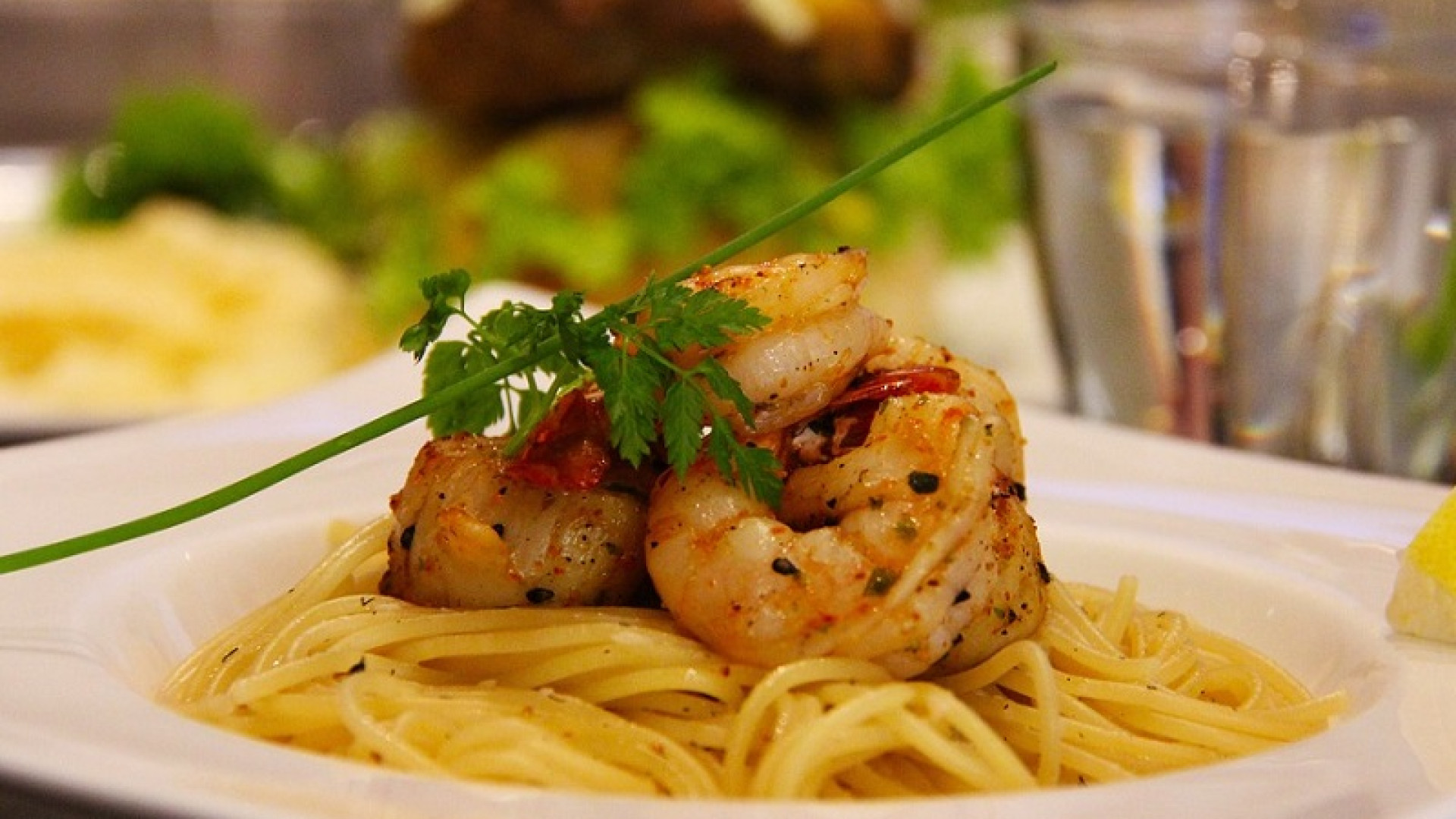 Ristoranti in casa, Fipe lancia l'allarme: "I cibi serviti sono sicuri?"