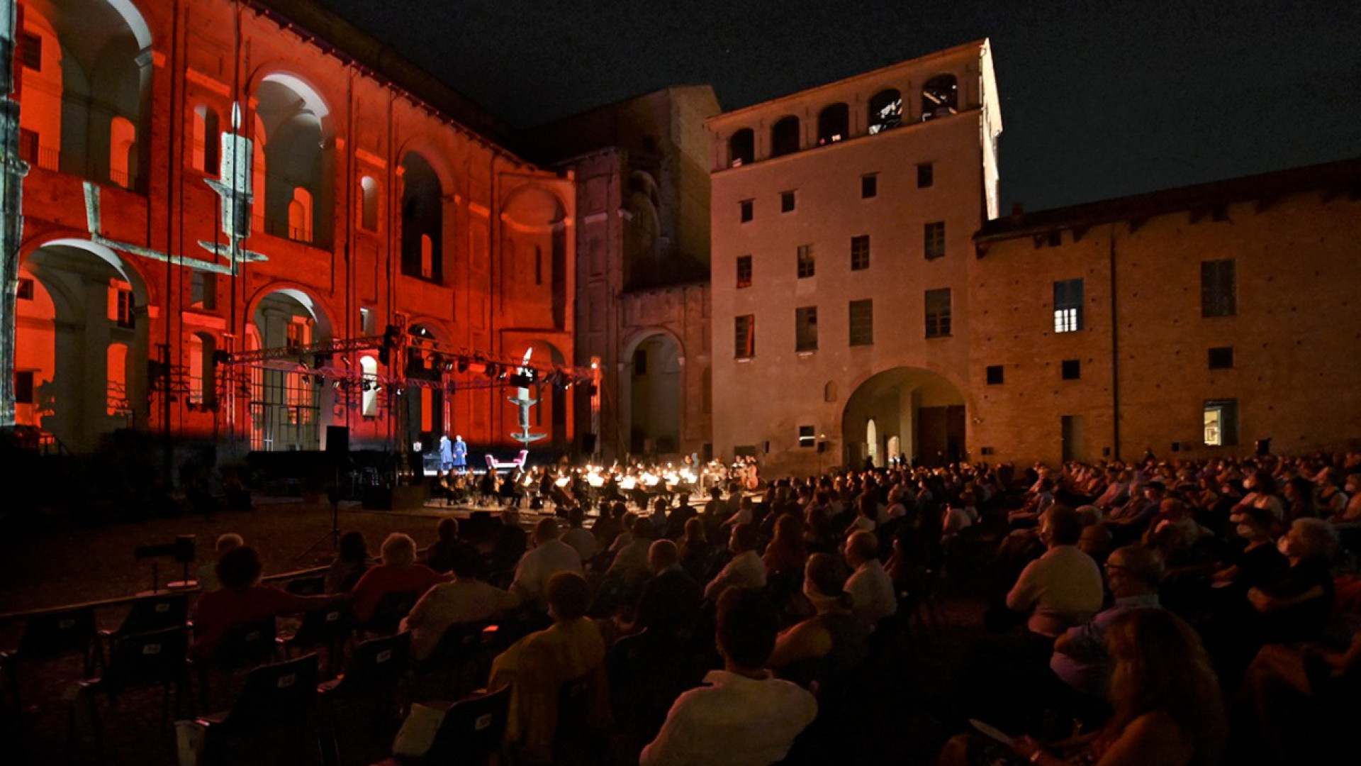 A Palazzo Farnese scende in campo la lirica con l’Amarcord di Enrico Caruso