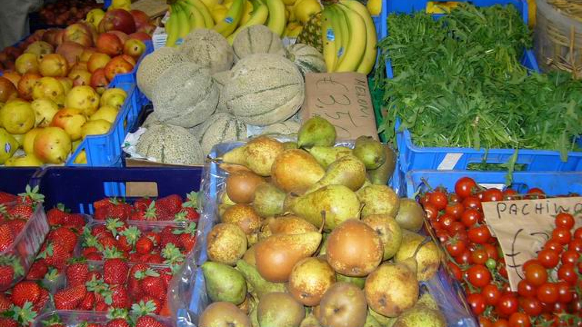 Prezzi al consumo: a novembre stangata sulla frutta +10%