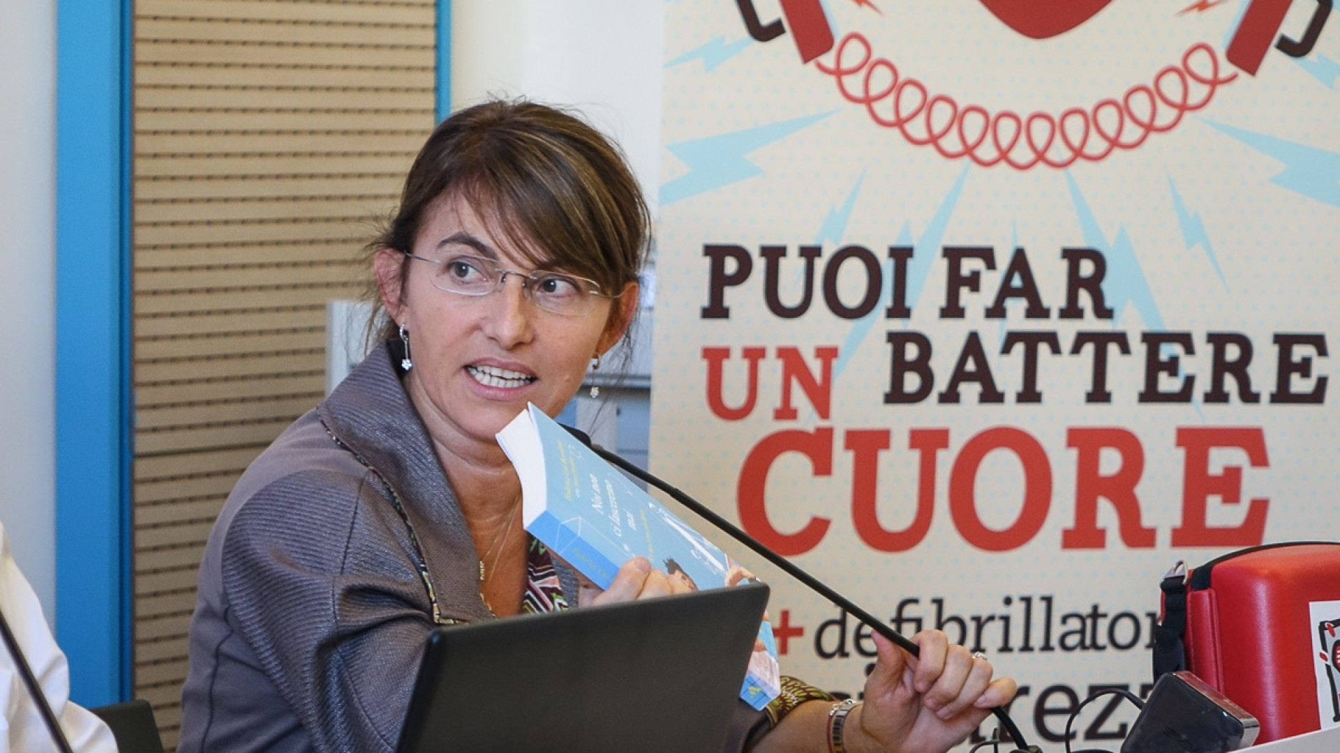 Approvata la legge sui defibrillatori. "Attesa da 20 anni, salverà migliaia di vite"