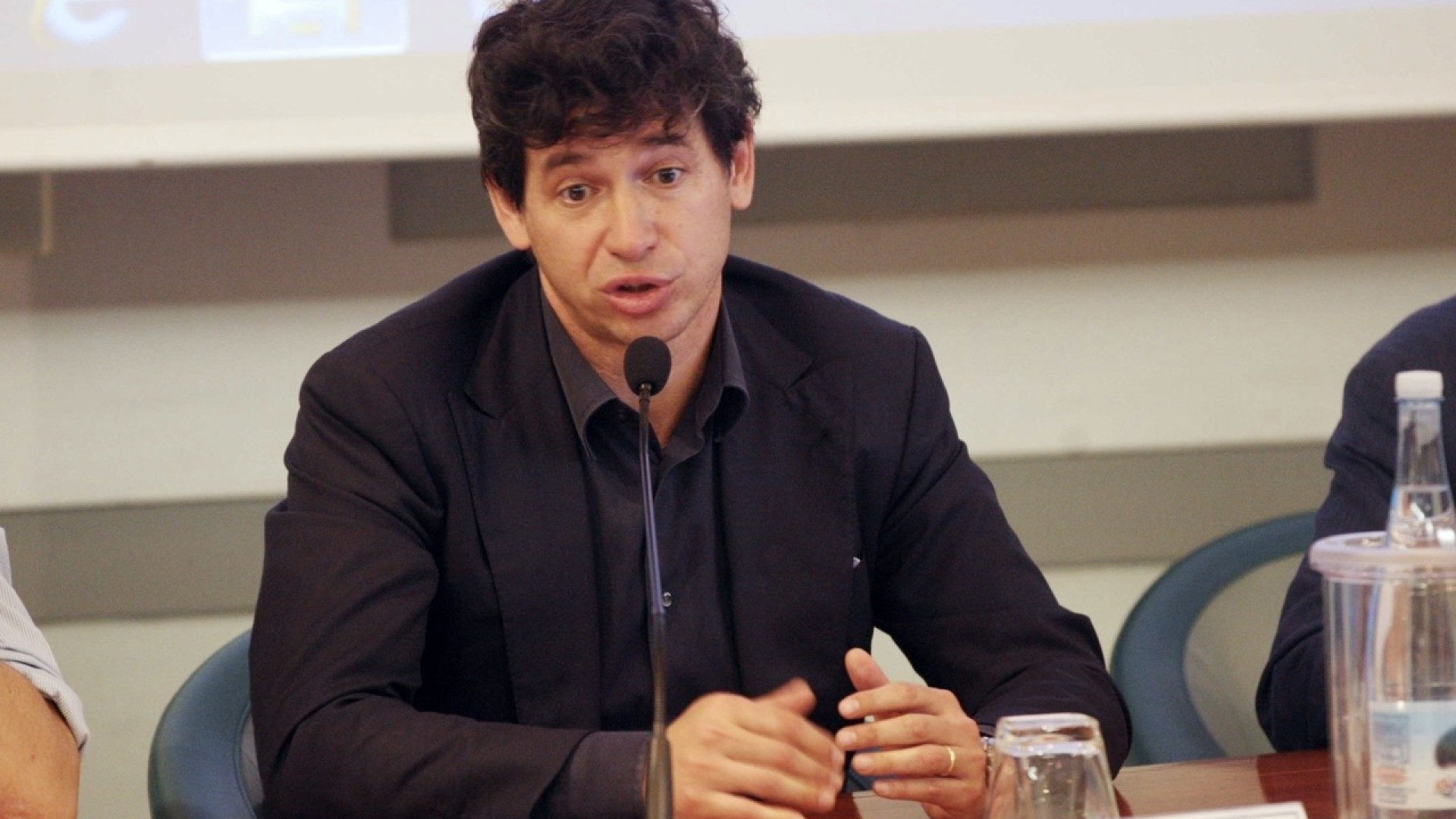 Albertini alla Cattolica: "Meglio bambini felici che calciatori a tutti i costi"