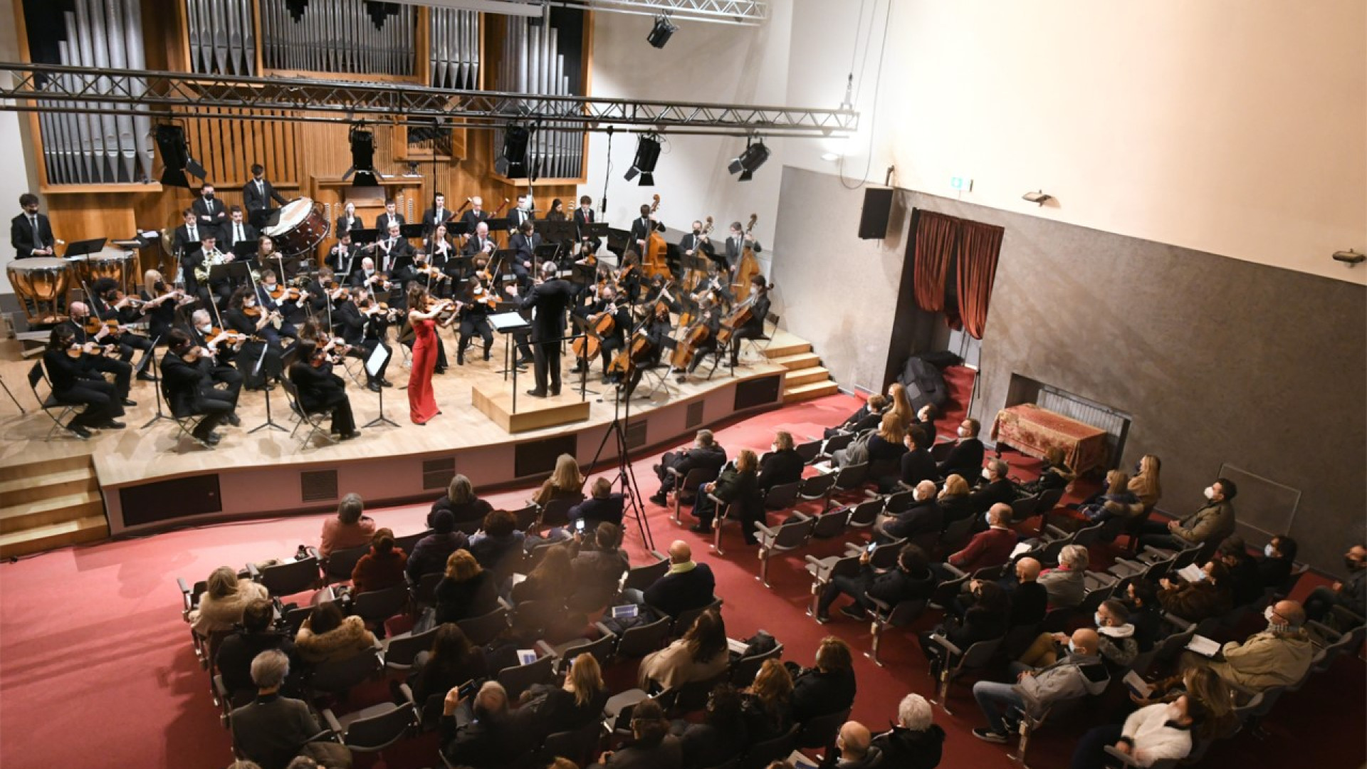Al Nicolini il concerto per la pace. Le offerte saranno devolute alla Caritas