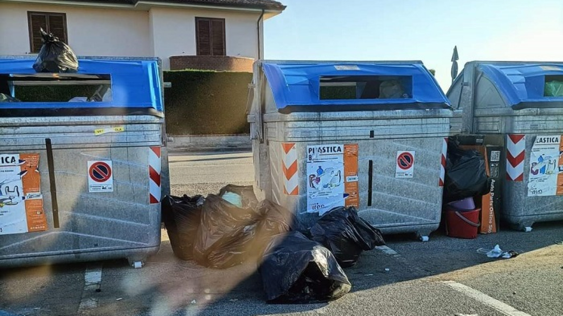 Vigolzone, individuati i responsabili dell'abbandono rifiuti: "Gesto incivile"