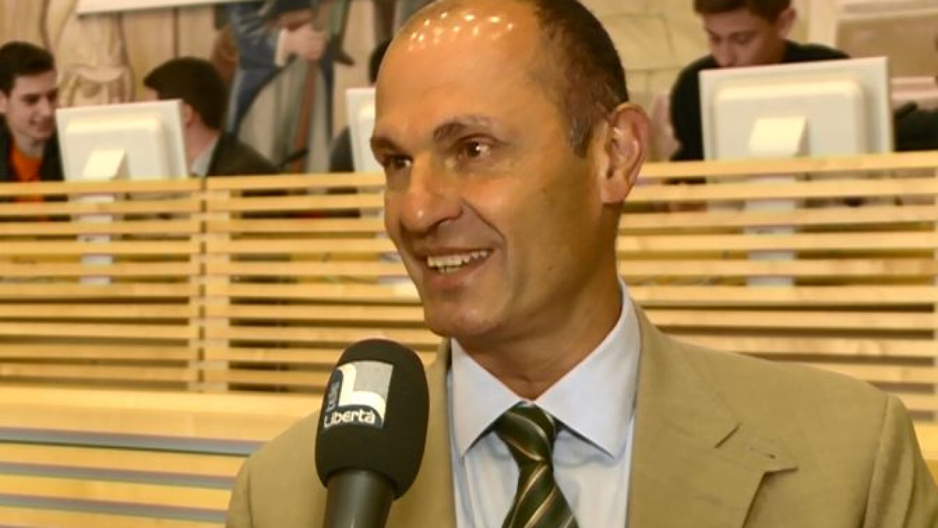 Sfide tra uomo e natura: Paolo Chiarino, nuotatore in acque gelate