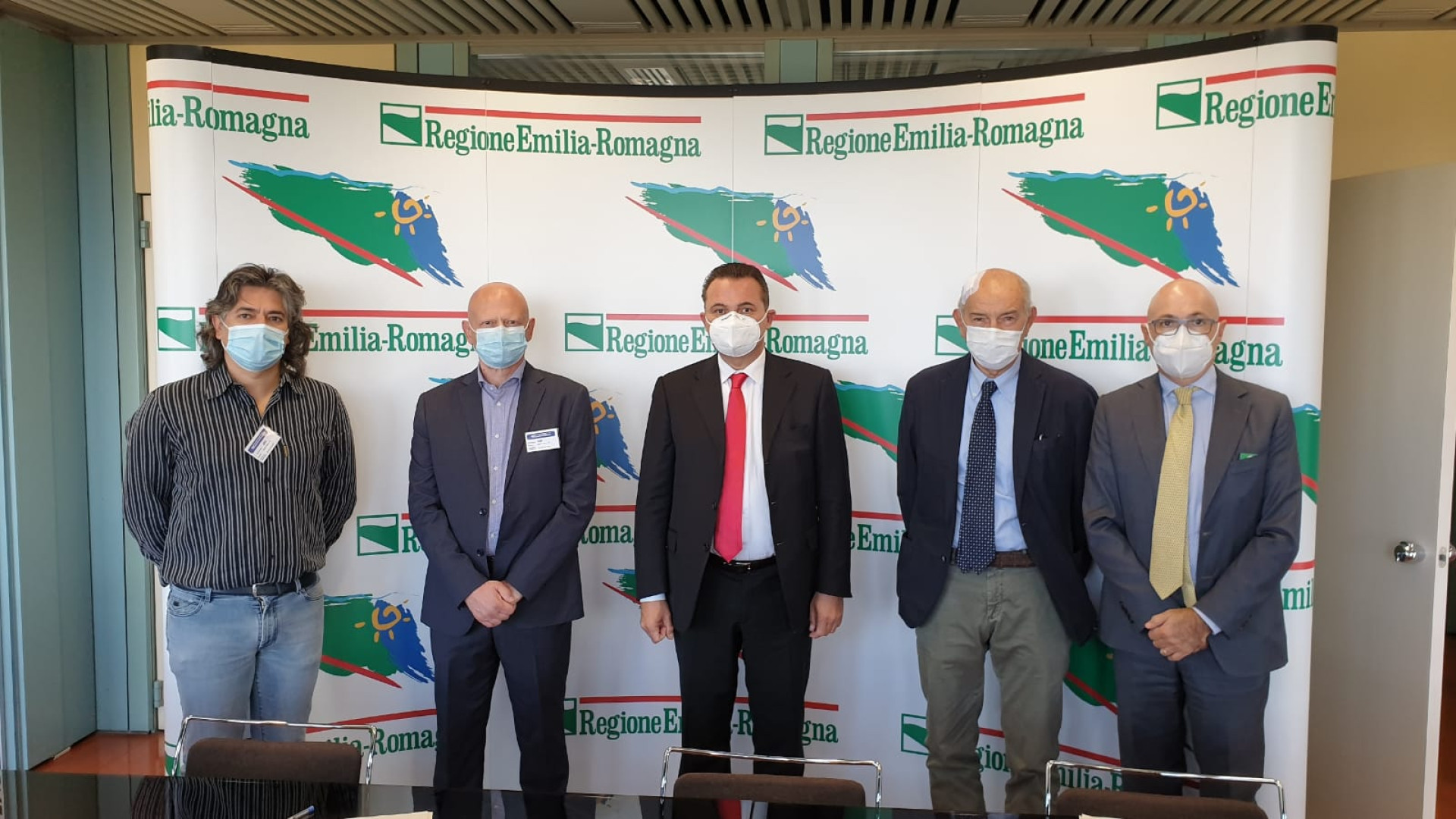 Parte la campagna della Regione: dal 19 ottobre test sierologici gratuiti e rapidi per studenti e famigliari