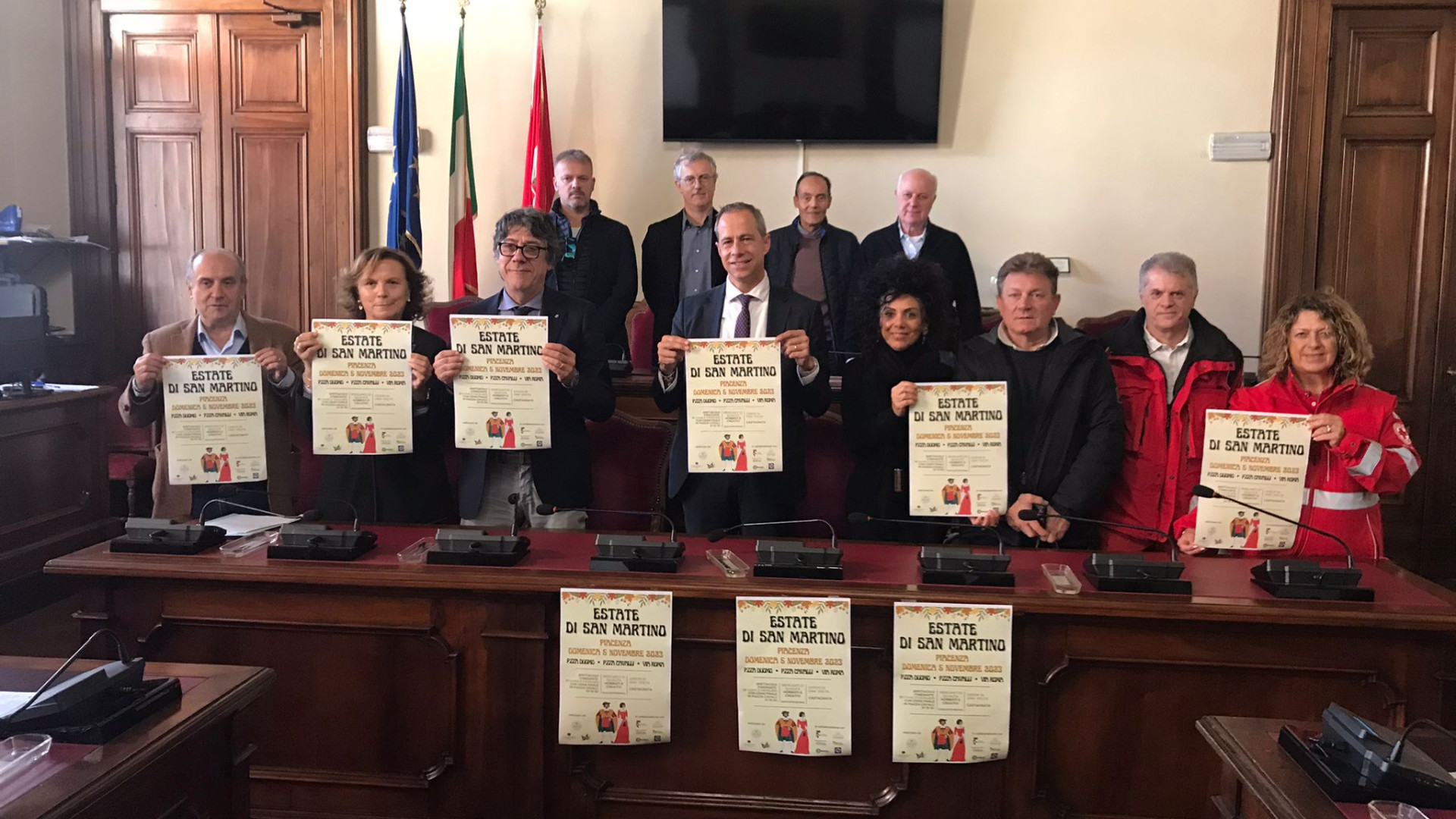 Domenica torna l'Estate di San Martino: stand, giochi di una volta e Dame Viscontee
