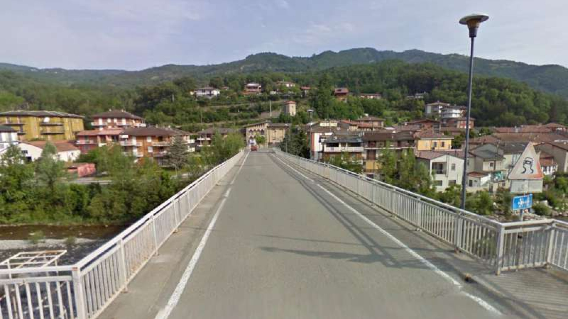 Rotatoria della Bonina e ponte di Farini, ok della Regione. Bonaccini a Bobbio