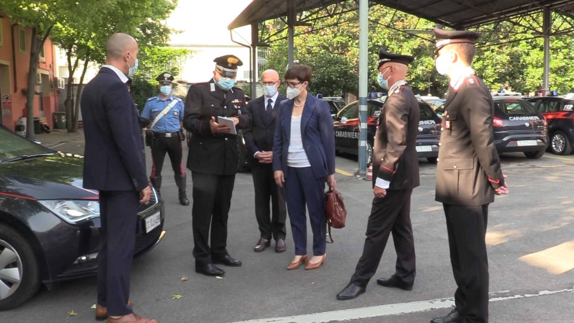 Il prefetto visita le forze dell'ordine: "Controlli serrati, ma con garbo e buon senso"
