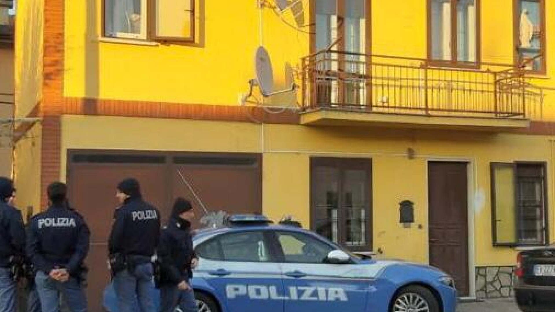 Anziano chiuso nel garage a Roncaglia: svolta nelle indagini, arrestata la moglie