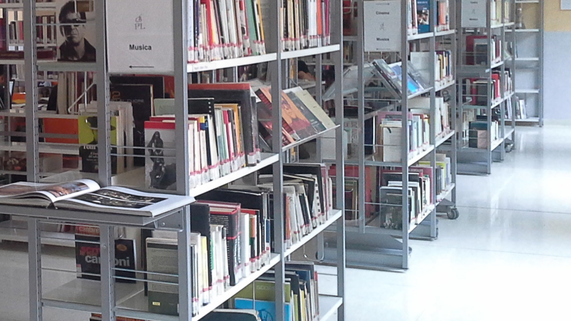 Biblioteche comunali, ecco la Fase 3: riparte lo scaffale aperto