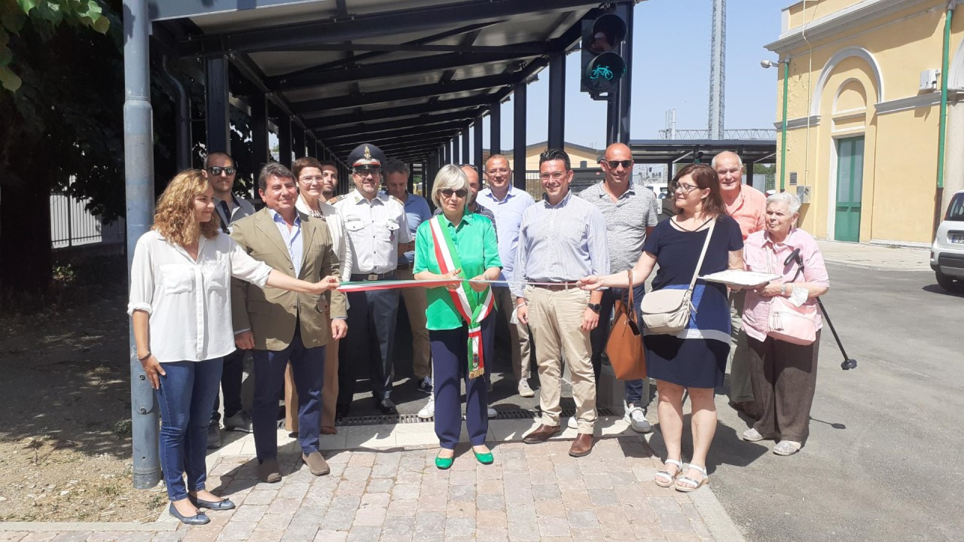 Castello, inaugurato il sottopasso ferroviario. "Opera con un'anima"