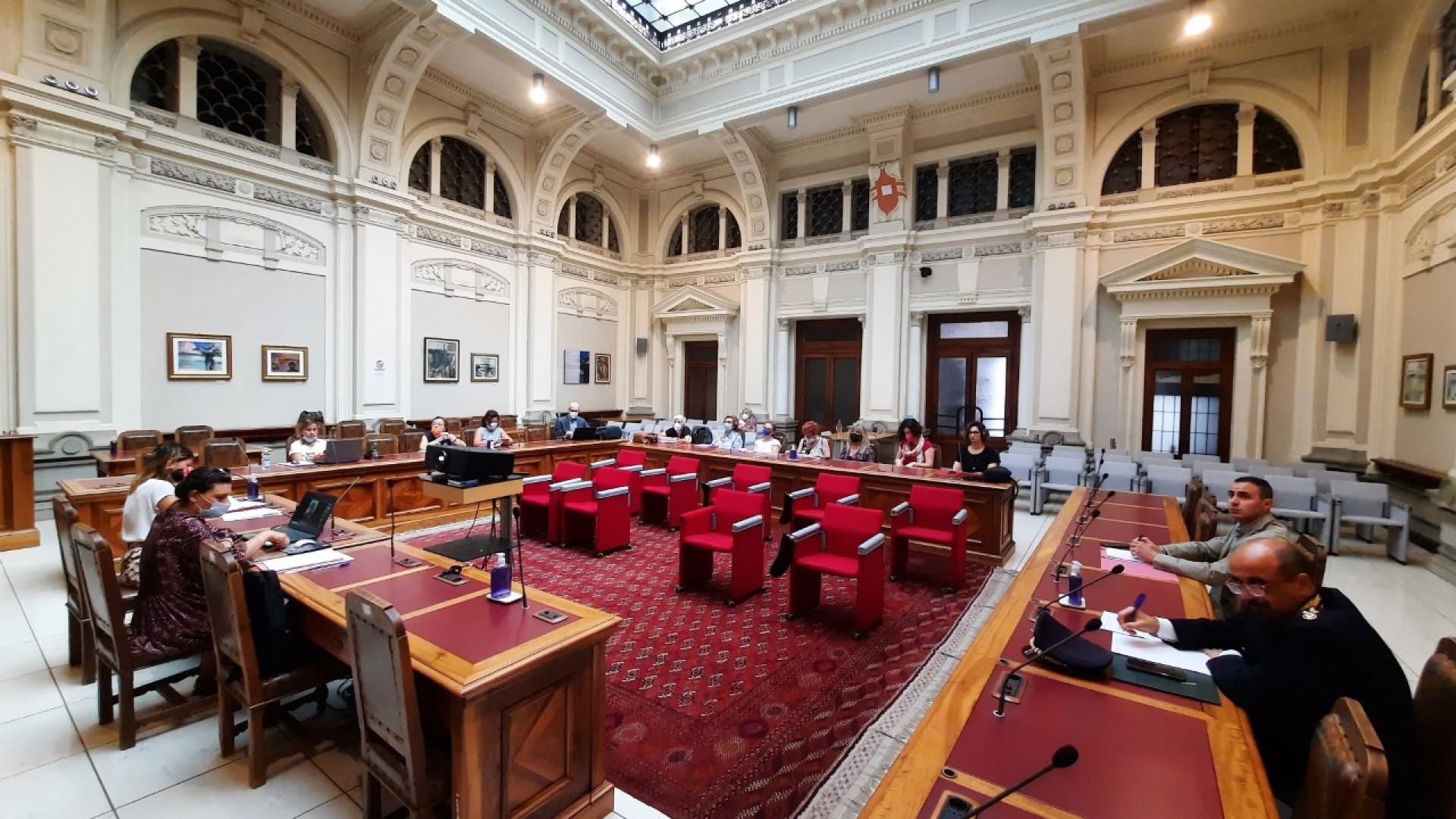 Tavolo violenza di genere: “Sinergie per migliorare la rete dei servizi alle donne”