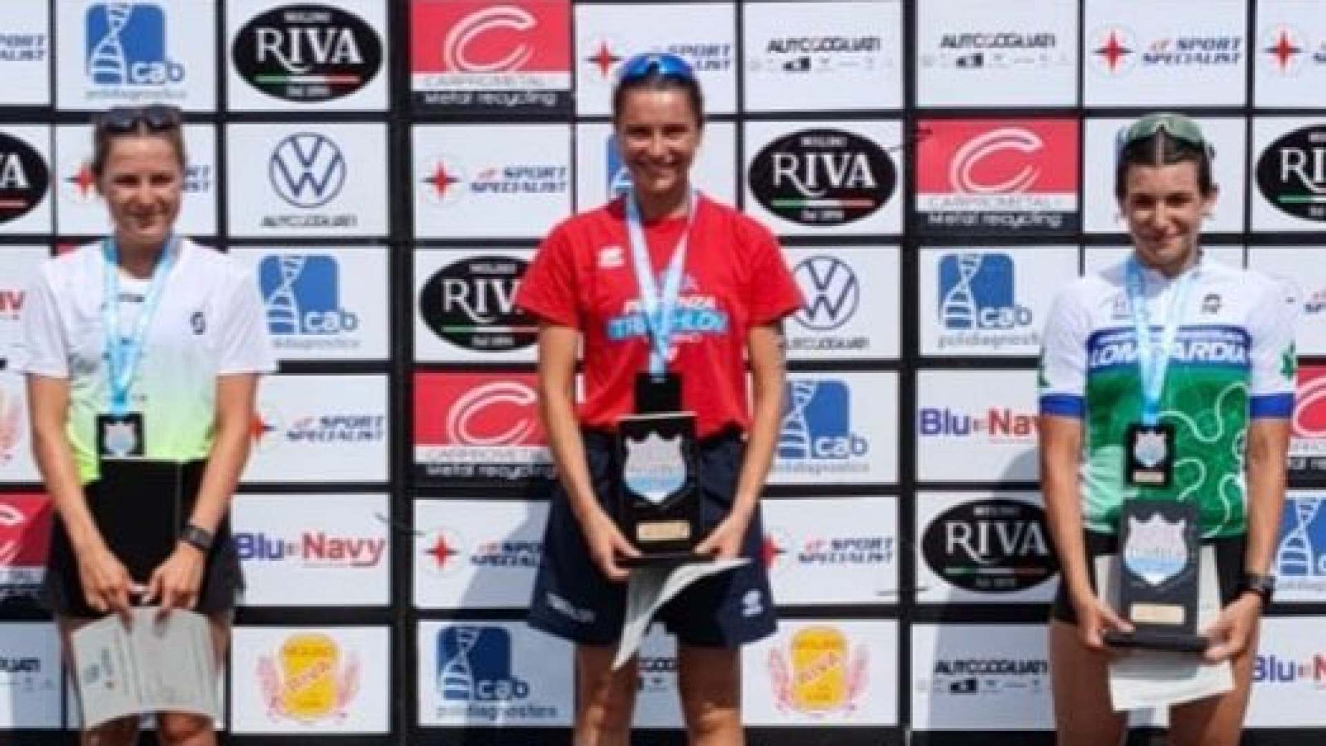 Inarrestabile Tania Molinari, seconda vittoria stagionale nel triathlon