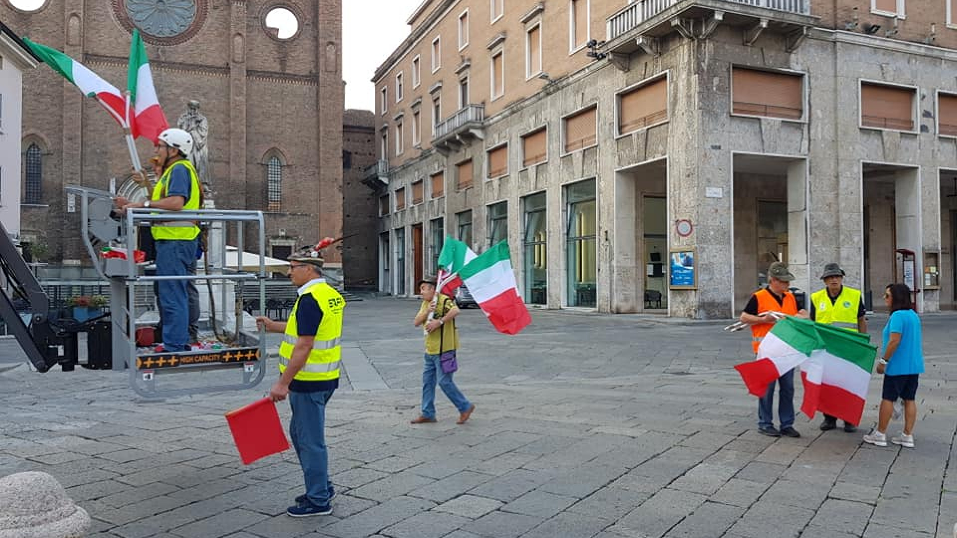 Arrivano gli alpini: "Bandiera tricolore" con Libertà dal 7 settembre