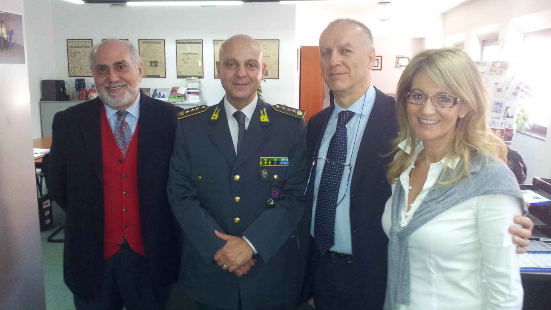 Il comandante delle Fiamme Gialle Amato in visita a Libertà e Telelibertà