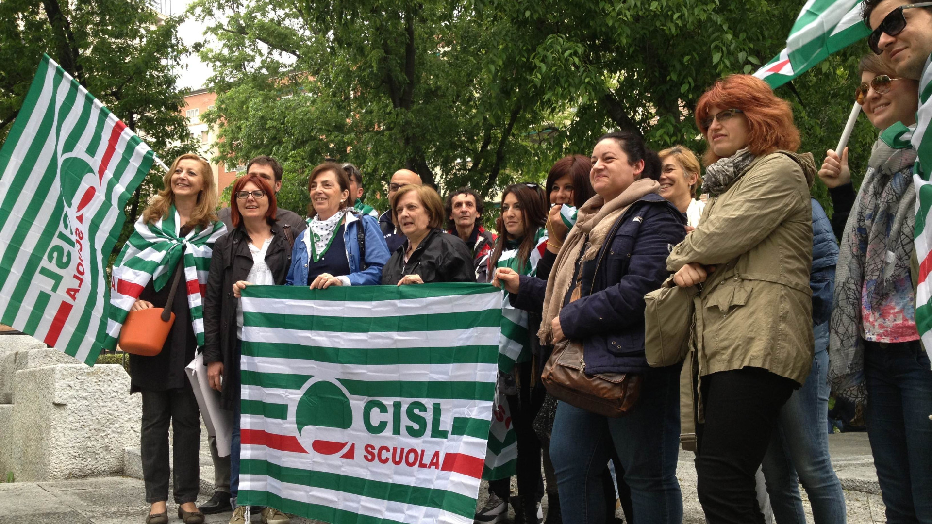 Prof in sciopero contro la riforma della scuola: corteo e proteste
