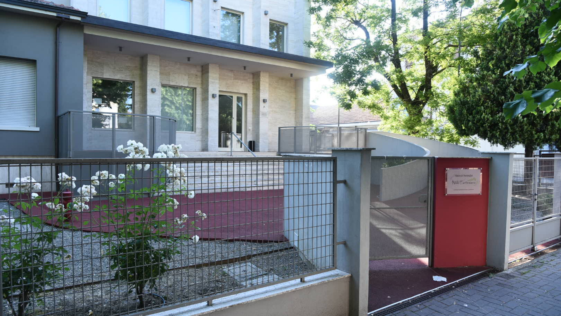 "L'ennesimo schiaffo a un bimbo ha fatto scattare il blitz"