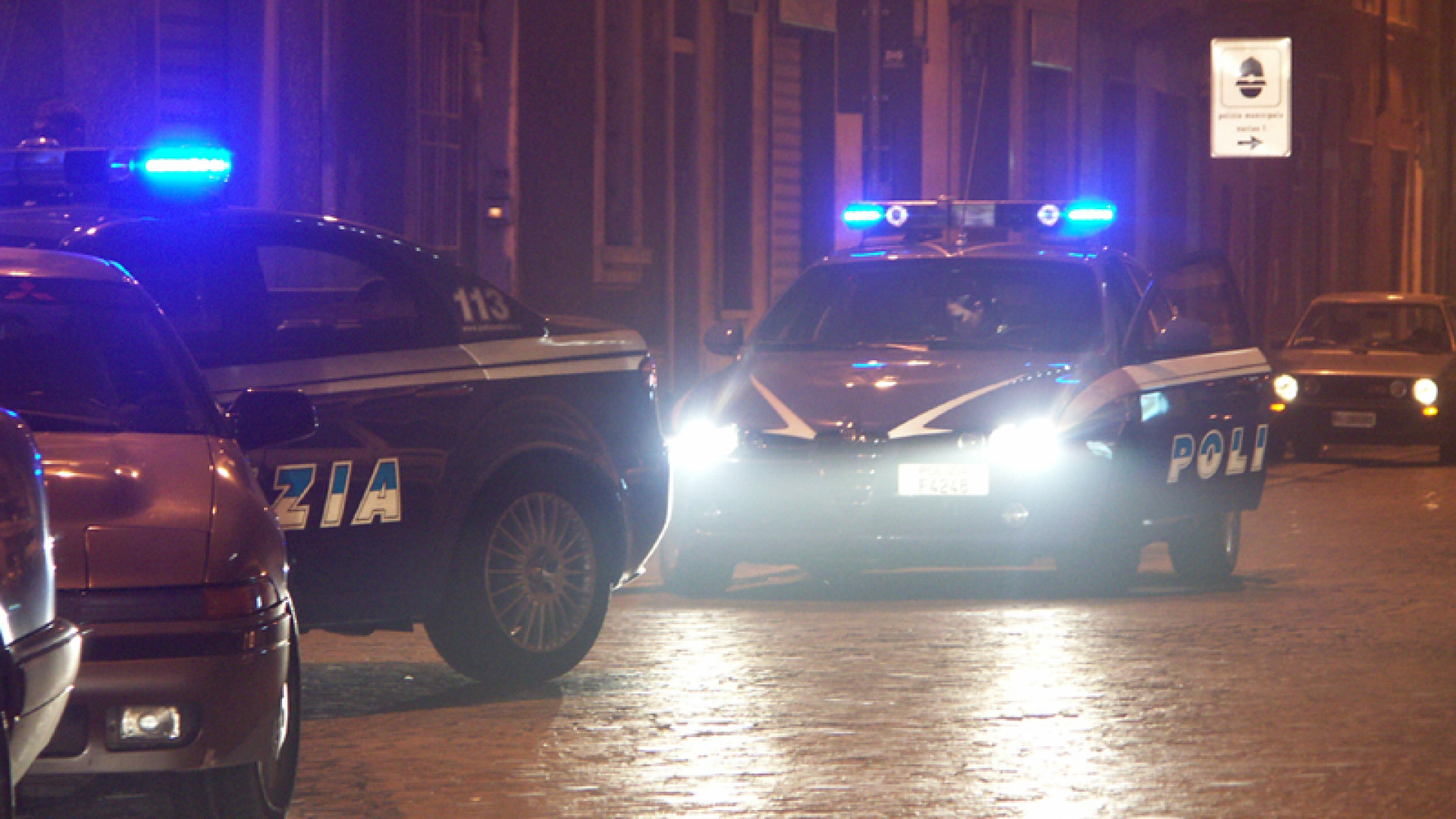 Guidava con un tasso alcolemico 5 volte sopra il limite, denunciato senegalese