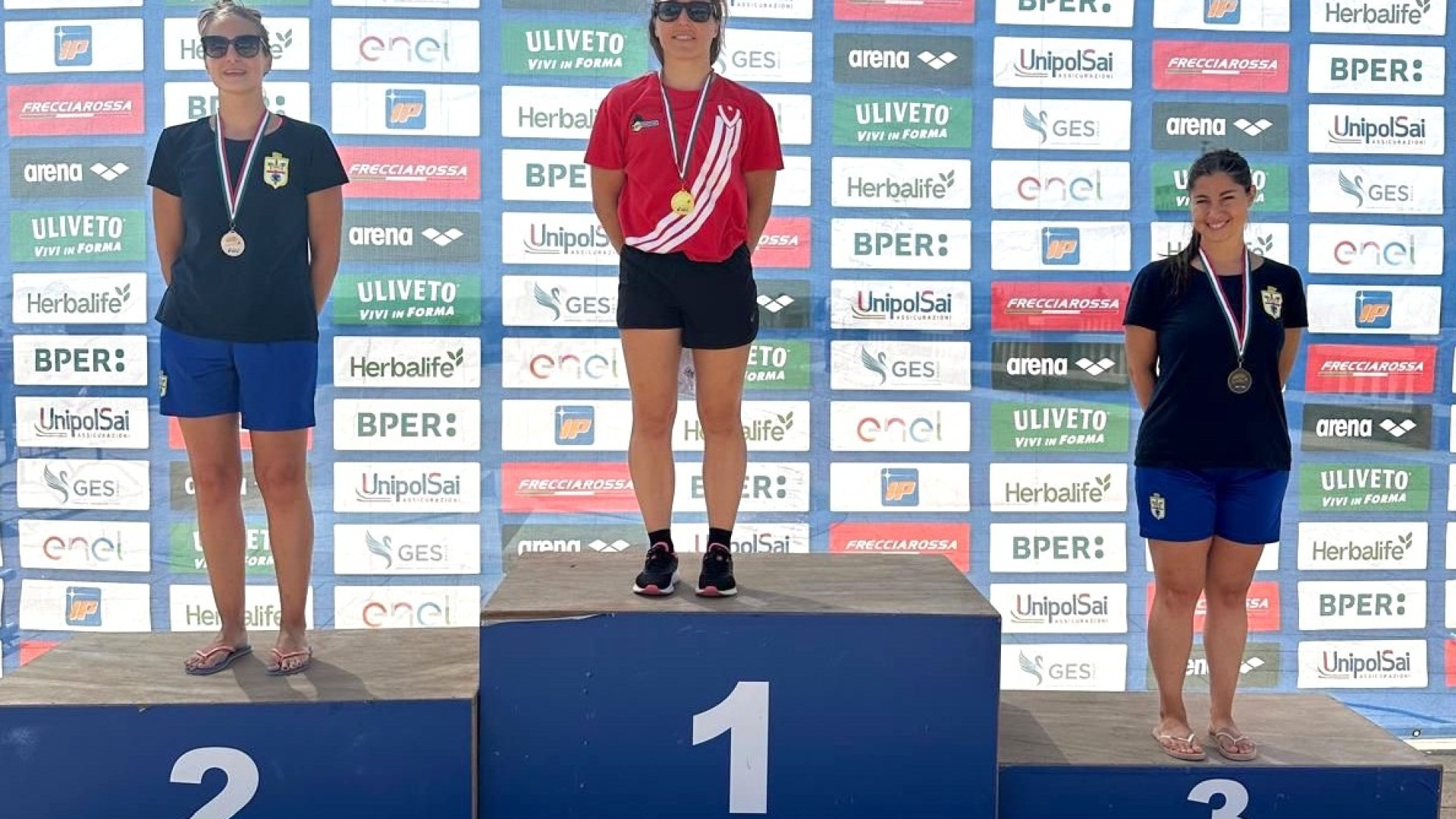 Nuoto, Vittorino in festa per i due titoli italiani vinti da Ambra Nicolini