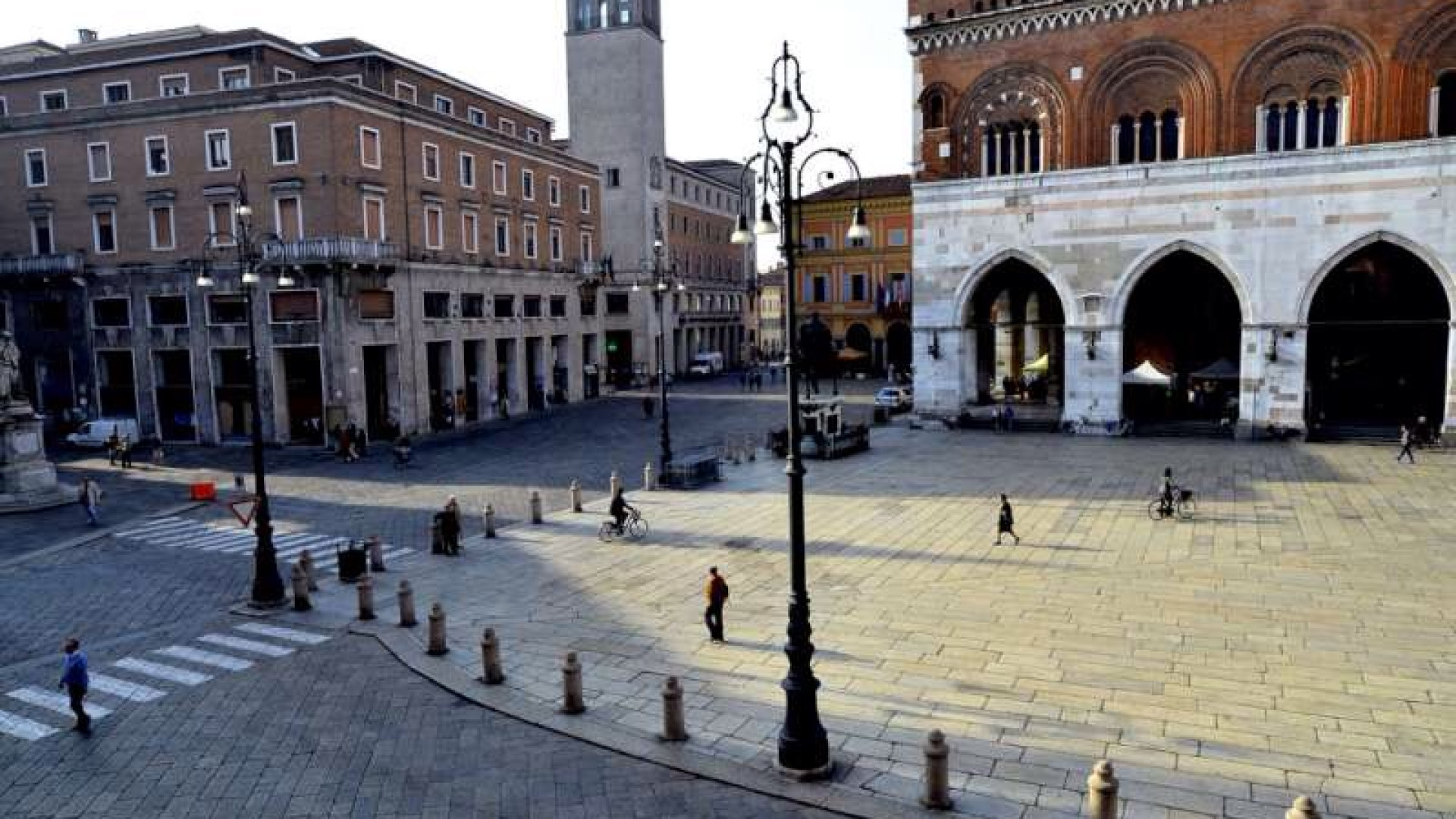 Negozi del centro nel mirino della baby gang di "latinos" 