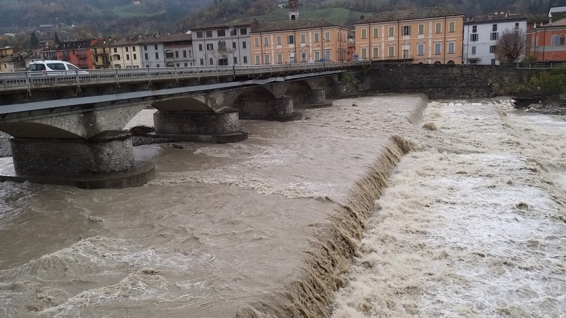 È ancora allerta meteo: altra pioggia, torrenti sotto stretta osservazione